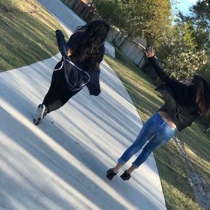 Meet your Posher, Daniela